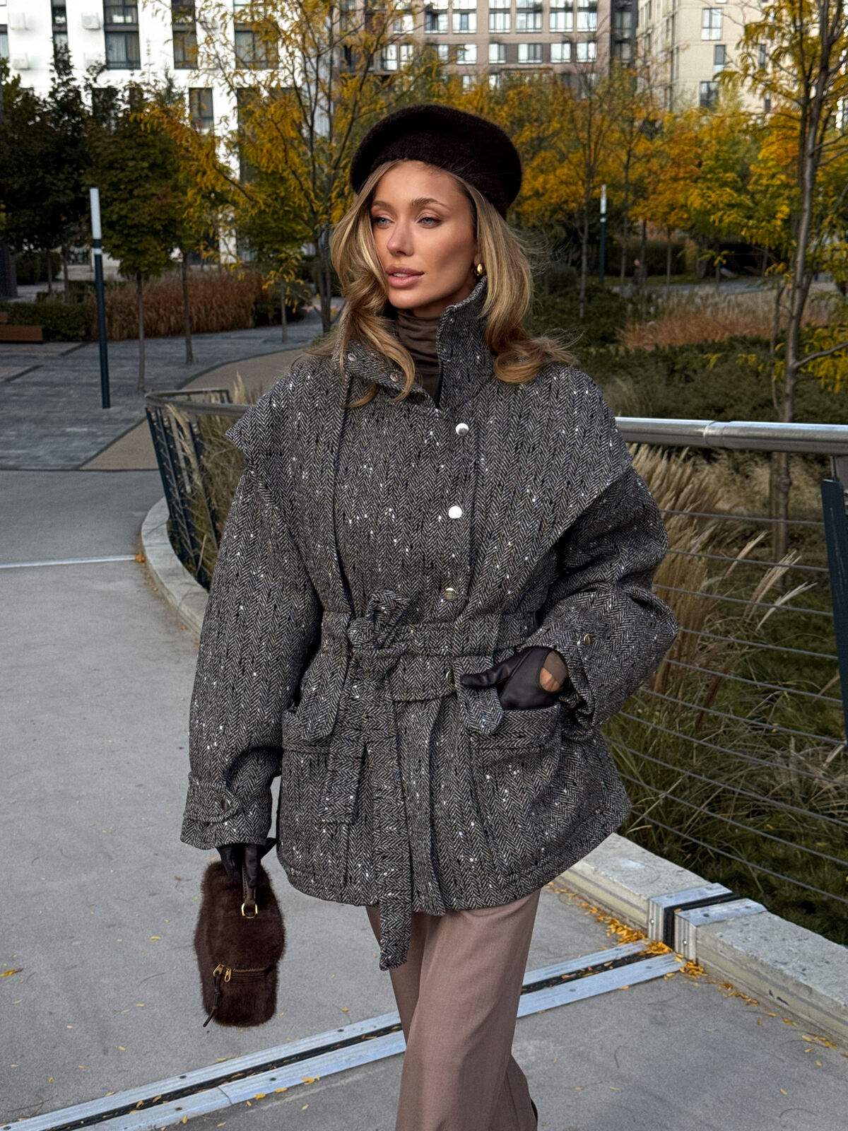 PŁASZCZ AVENUE DARK CHOCO