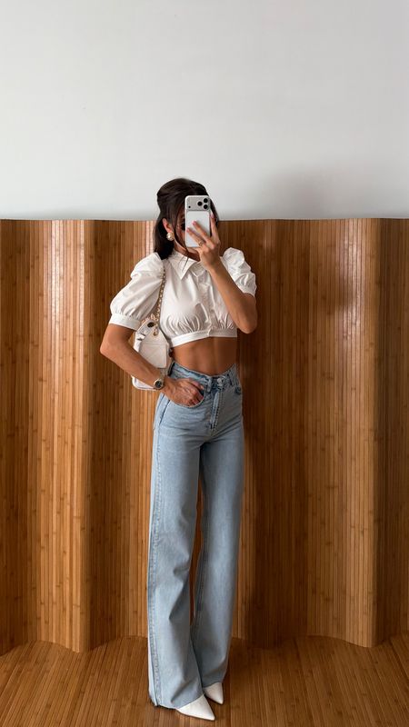 JEANSY ESTI